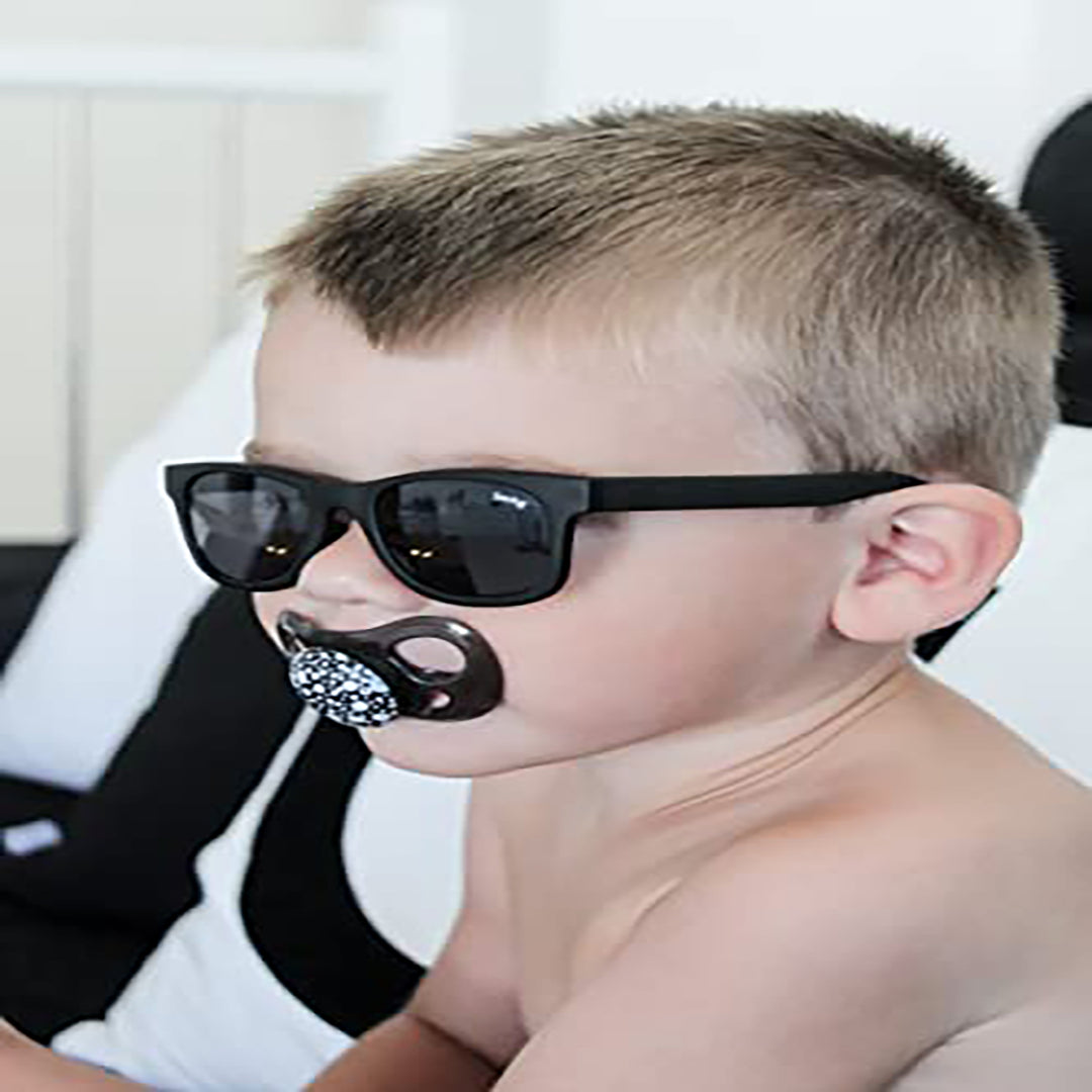 Twistshake 2x Pacifier – Black & White (6+ Months)