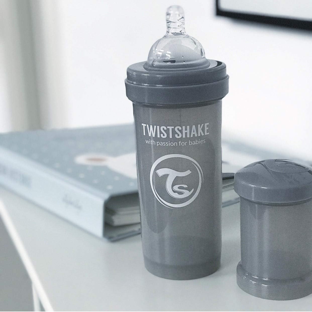 Twistshake Anti-Colic Teat – Small (0+ Months)