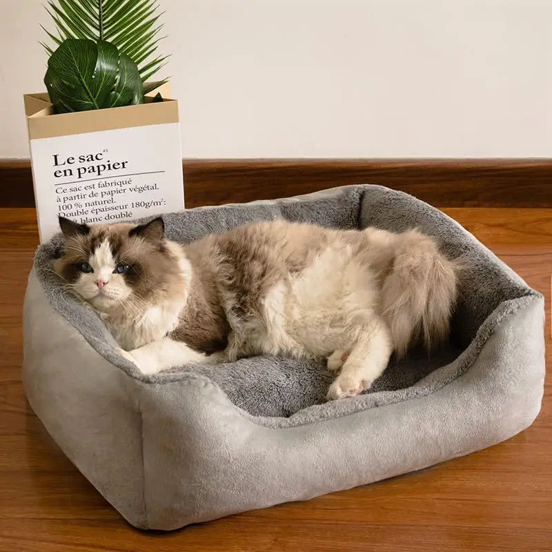 Soft Plush Cat & Dog Bed – Warm, Thickened Nest for Small Pets & Kittens.